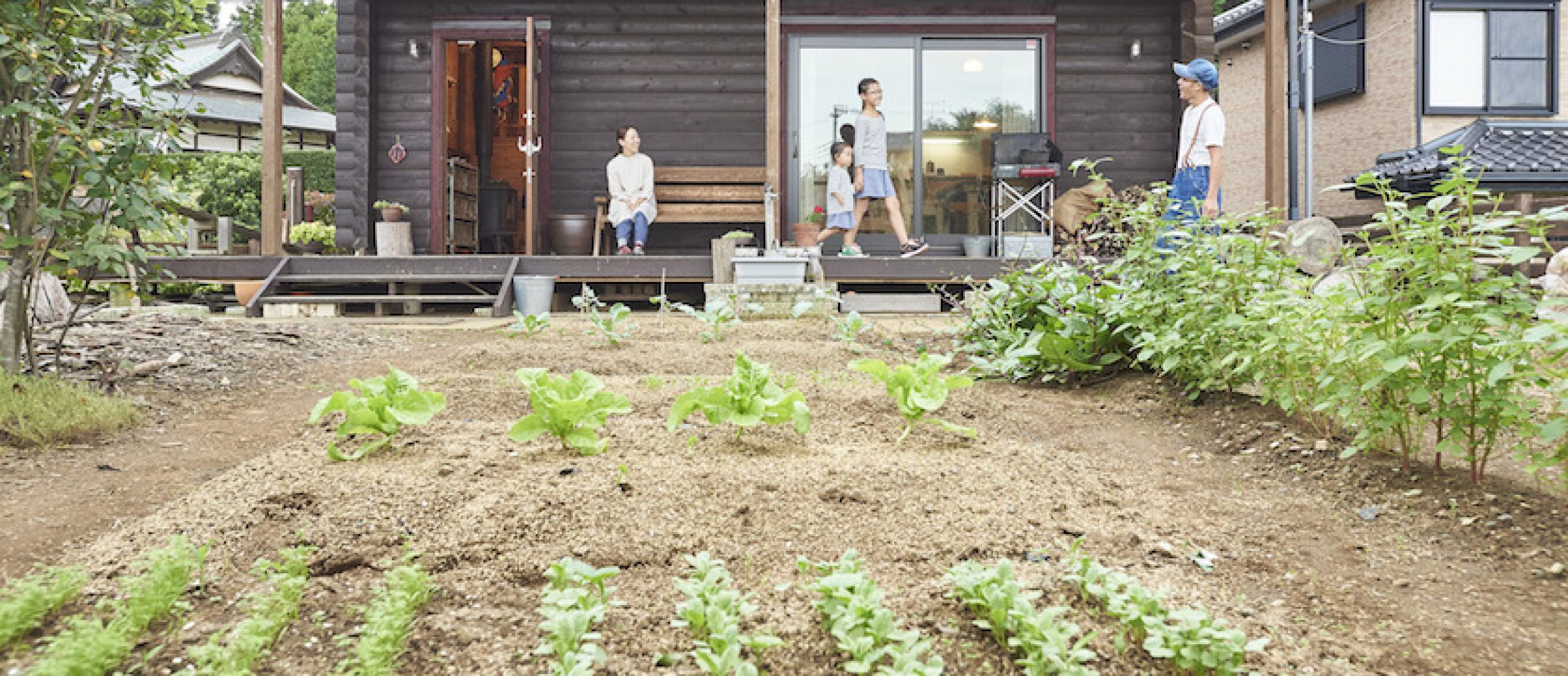 BESSの家〜お宅訪問編〜 vol.2 ログハウスと家庭菜園とD.I.Y. | GO OUT WEB