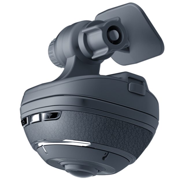 これは使えそう！ 360度アクションカメラになるドライブレコーダー「d