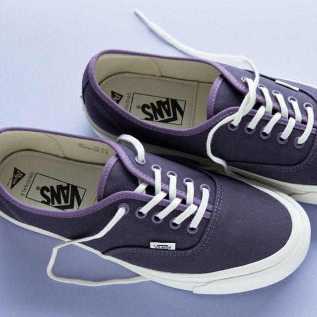 ピルグリム別注のVANS Vaultは、カラーリングで魅せる夏らしい一足