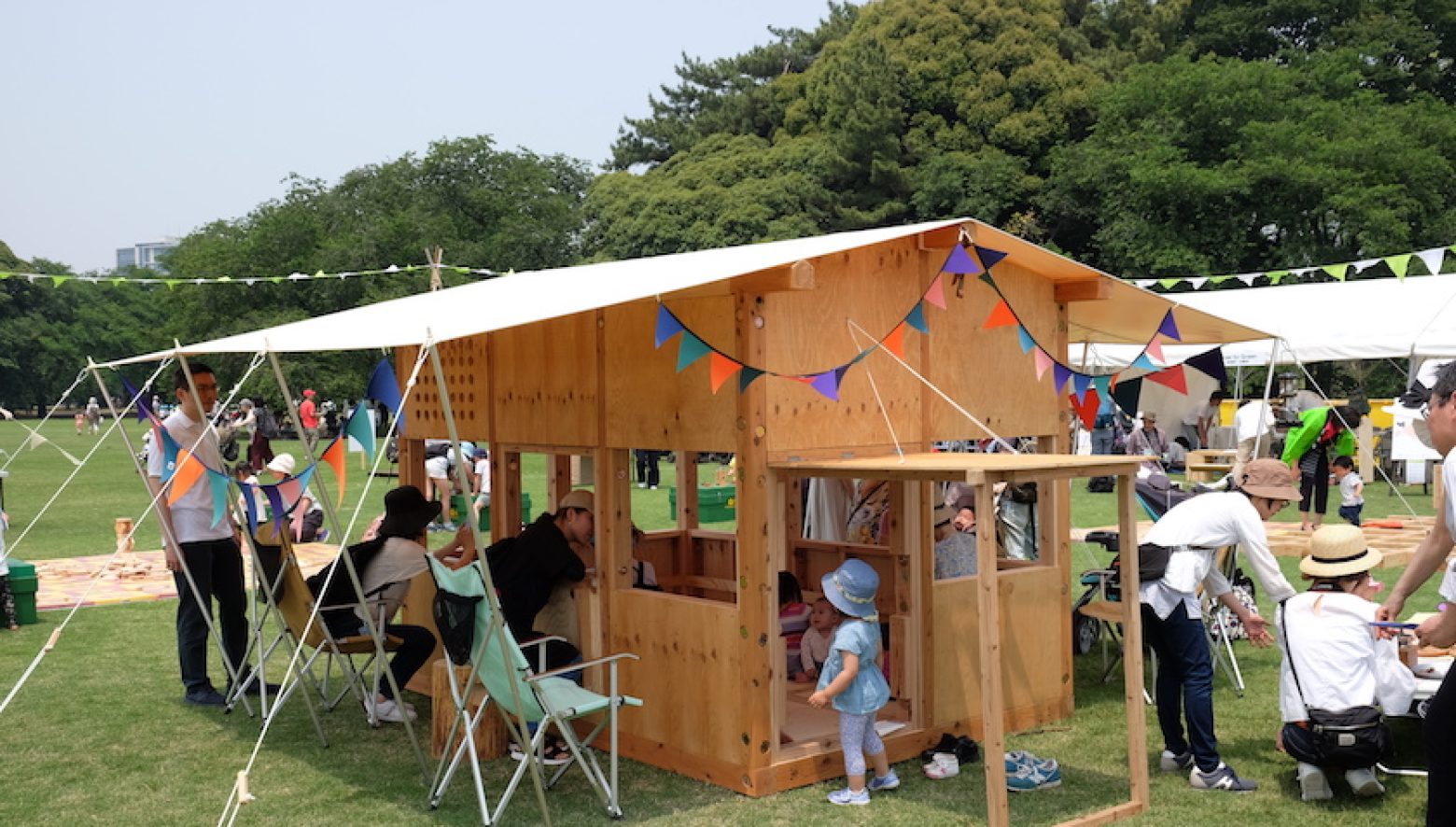 小屋＋天幕が新鮮。組み立て式の小屋キット「KOYA TENT」に注目!!