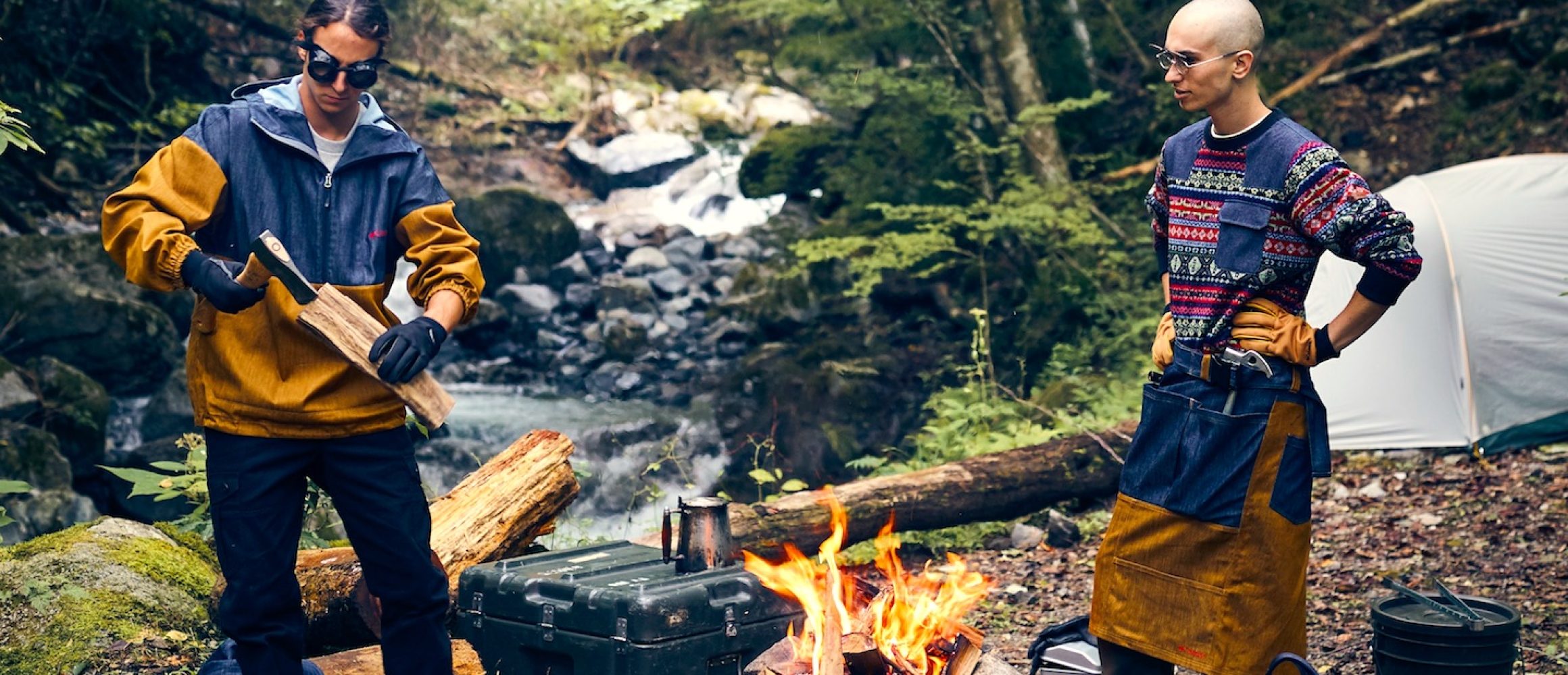 秋冬キャンプの楽しさが加速する、コロンビアのカジュアル&タフな焚き火ウエア。
