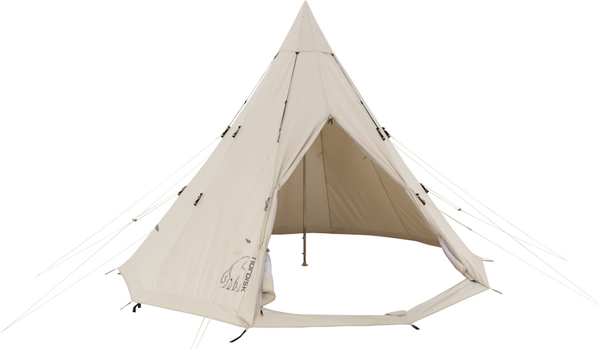 冬キャンプで真価を発揮する、薪ストーブと好相性なテント5選。