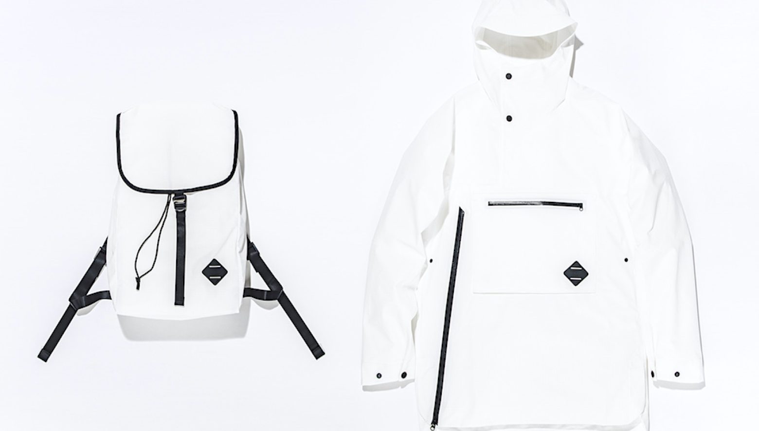HOGLOFS ホグロフス soft shell anorak 未使用タグ付き ホグロフスより、革新を注ぎ込んだ超限定アノラック&バッグが堂々