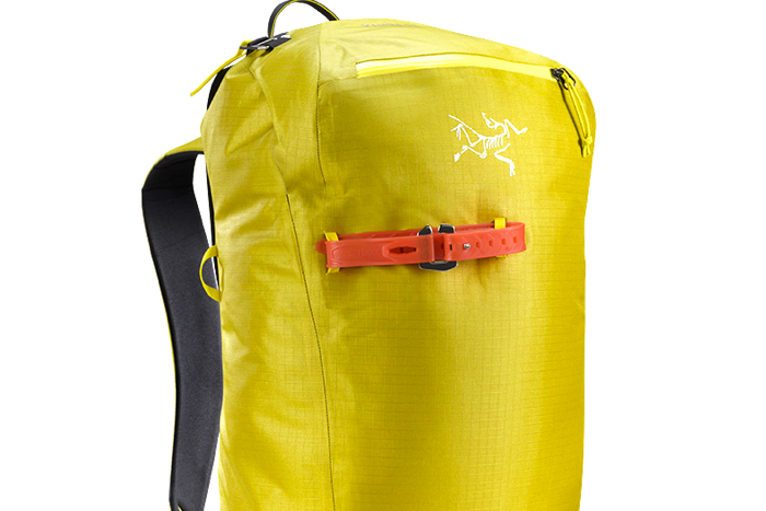 アークテリクスの機能美デザインを凝縮した、バックカントリースタイル