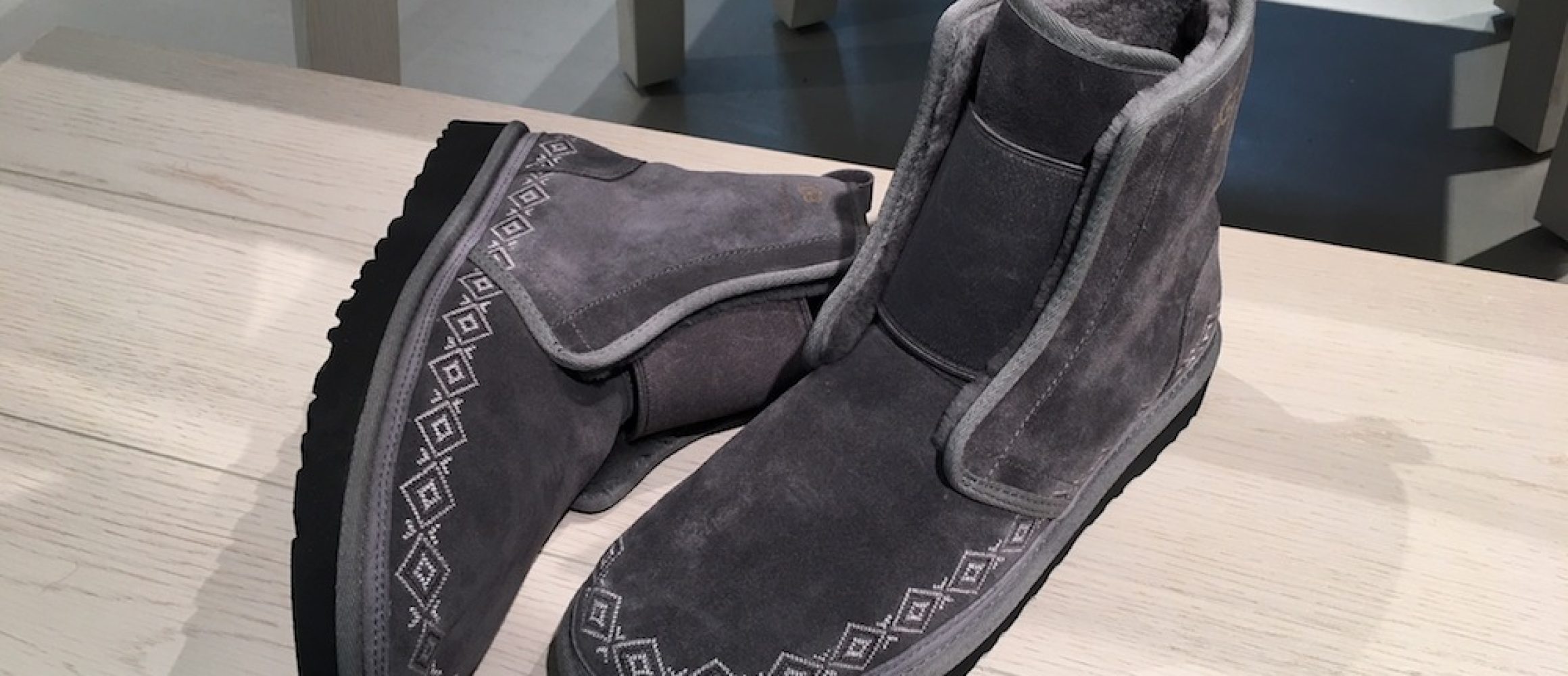 真冬の足元は、UGG®× White Mountaineeringによる話題のコラボブーツに決まり！