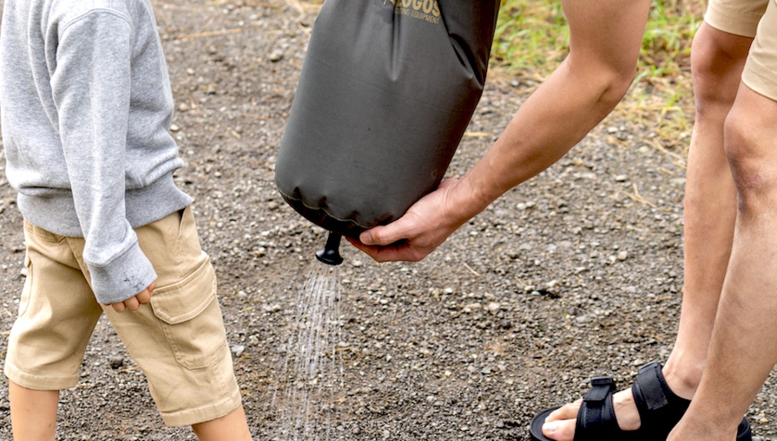 防水バッグにもなるロゴスの簡易シャワーが、夏の外遊びで大活躍の予感 ...
