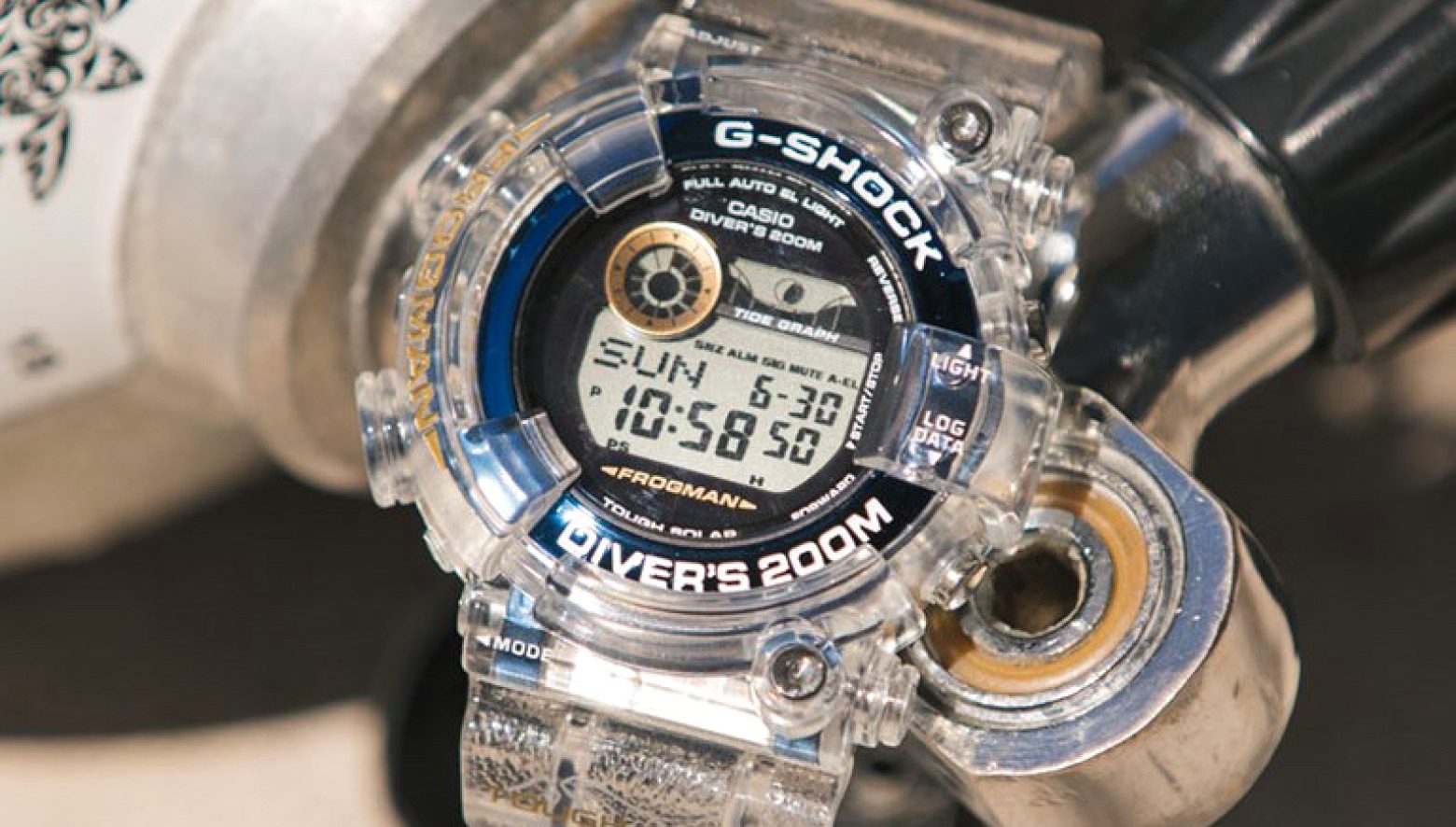 未使用 Ｇ-SHOCK 25周年イルカクジラモデル GF-8251K-7JR - 腕時計 ...