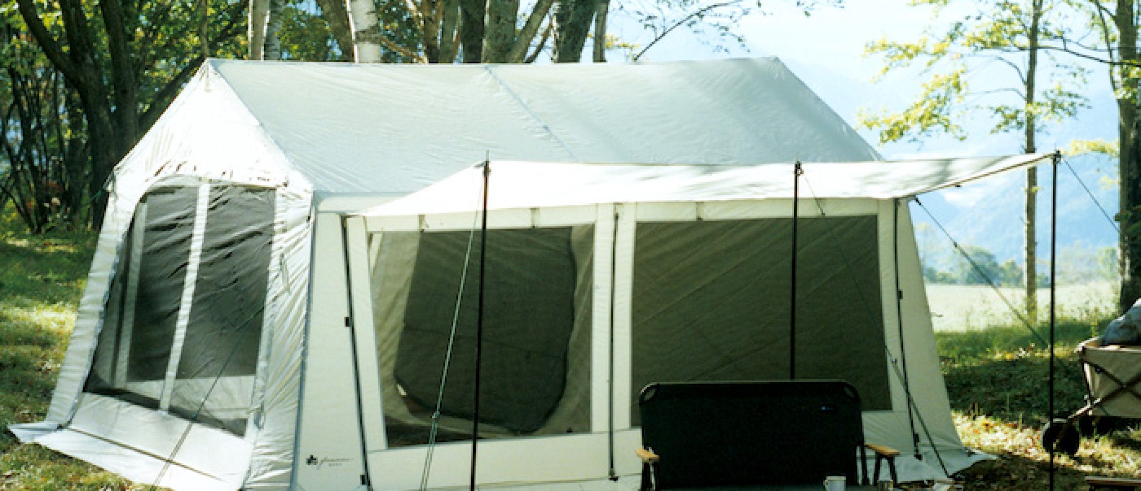 ロゴス往年の名作テントが復刻。90年代風の佇まいがソソる 