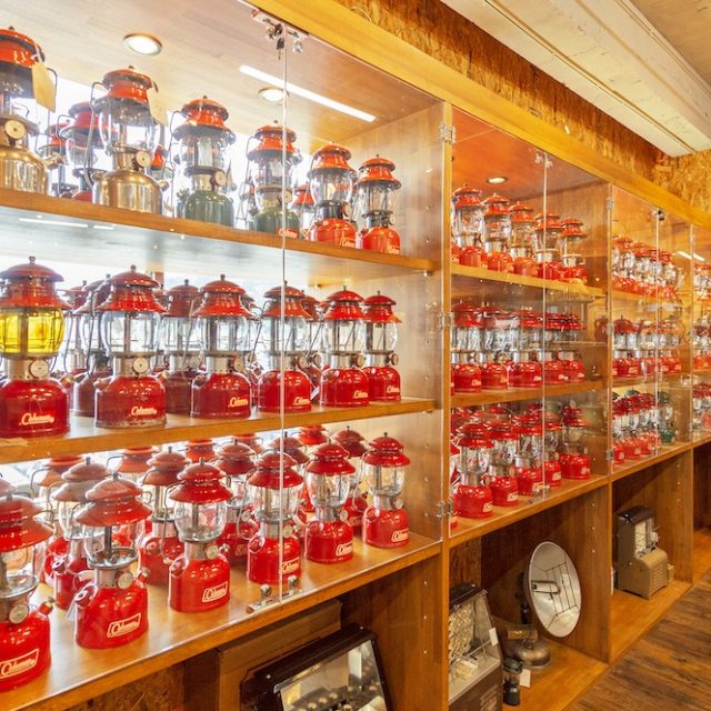 和歌山「オレンジ」がさらに進化！ ヴィンテージコールマンが並ぶ世界