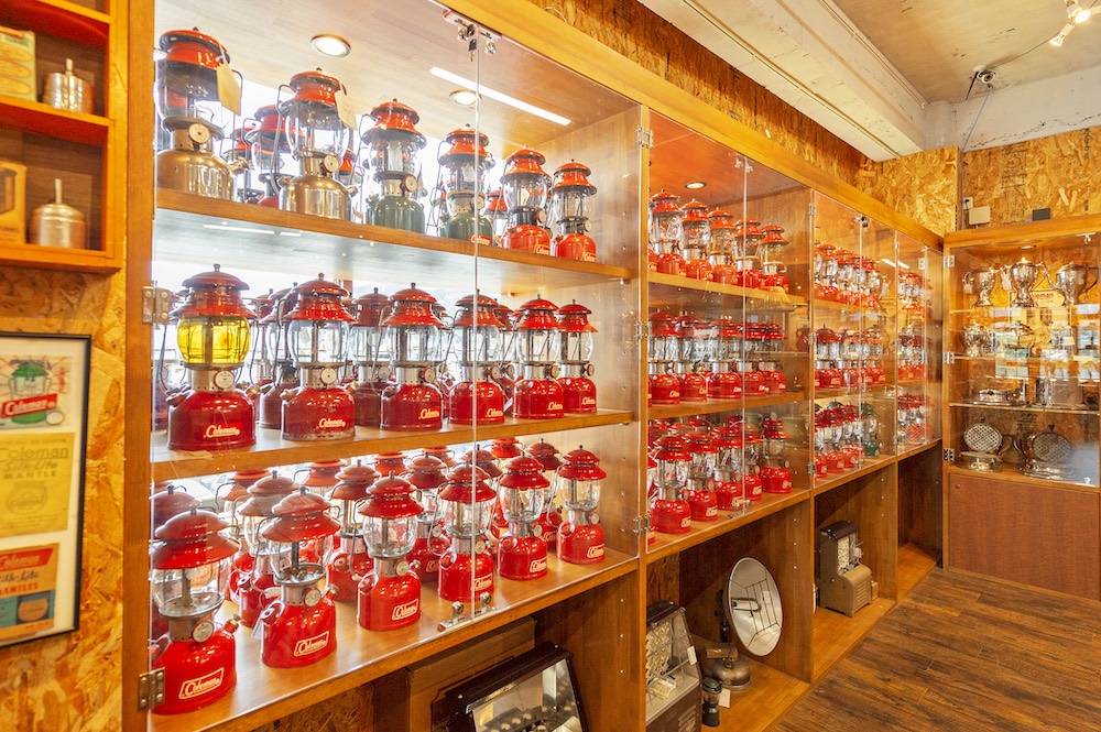 和歌山「オレンジ」がさらに進化！ ヴィンテージコールマンが並ぶ世界