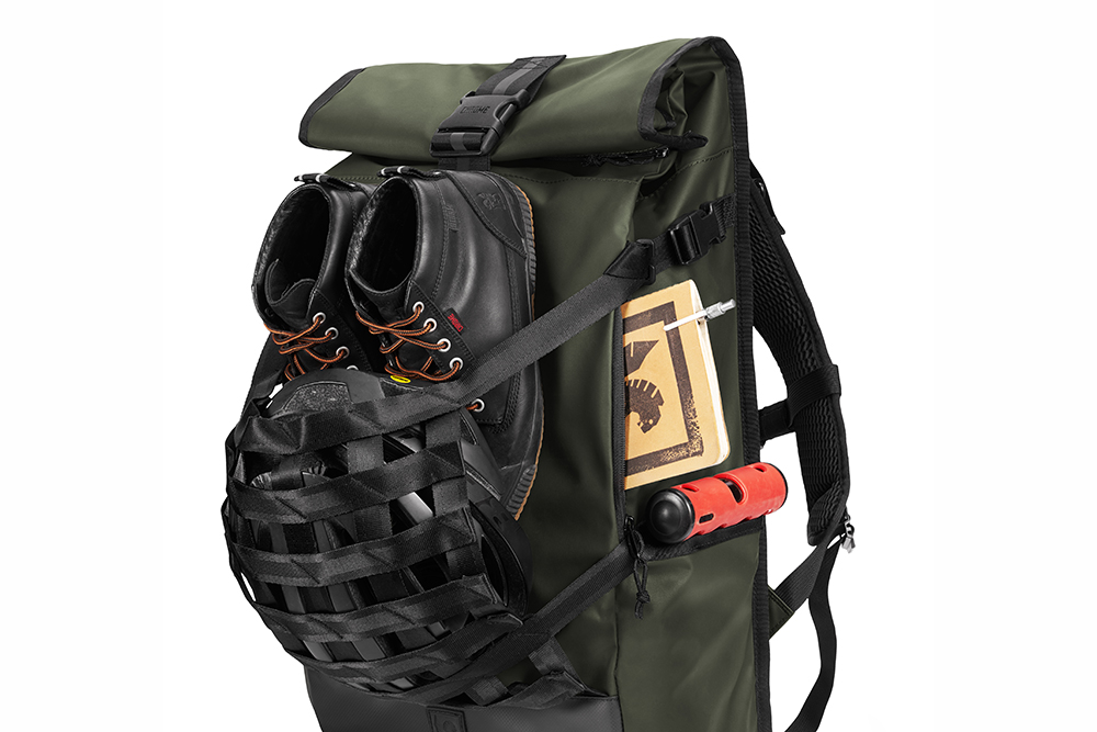 クロームの傑作バッグが容量＆防水性アップ！ 旅や外遊びに必携の 