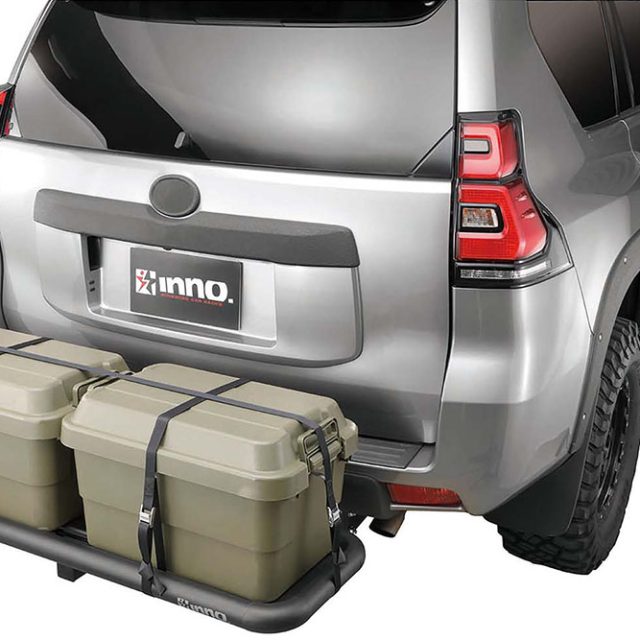 オートキャンパー必見！ ルーフにもリアにも取り付け可能な