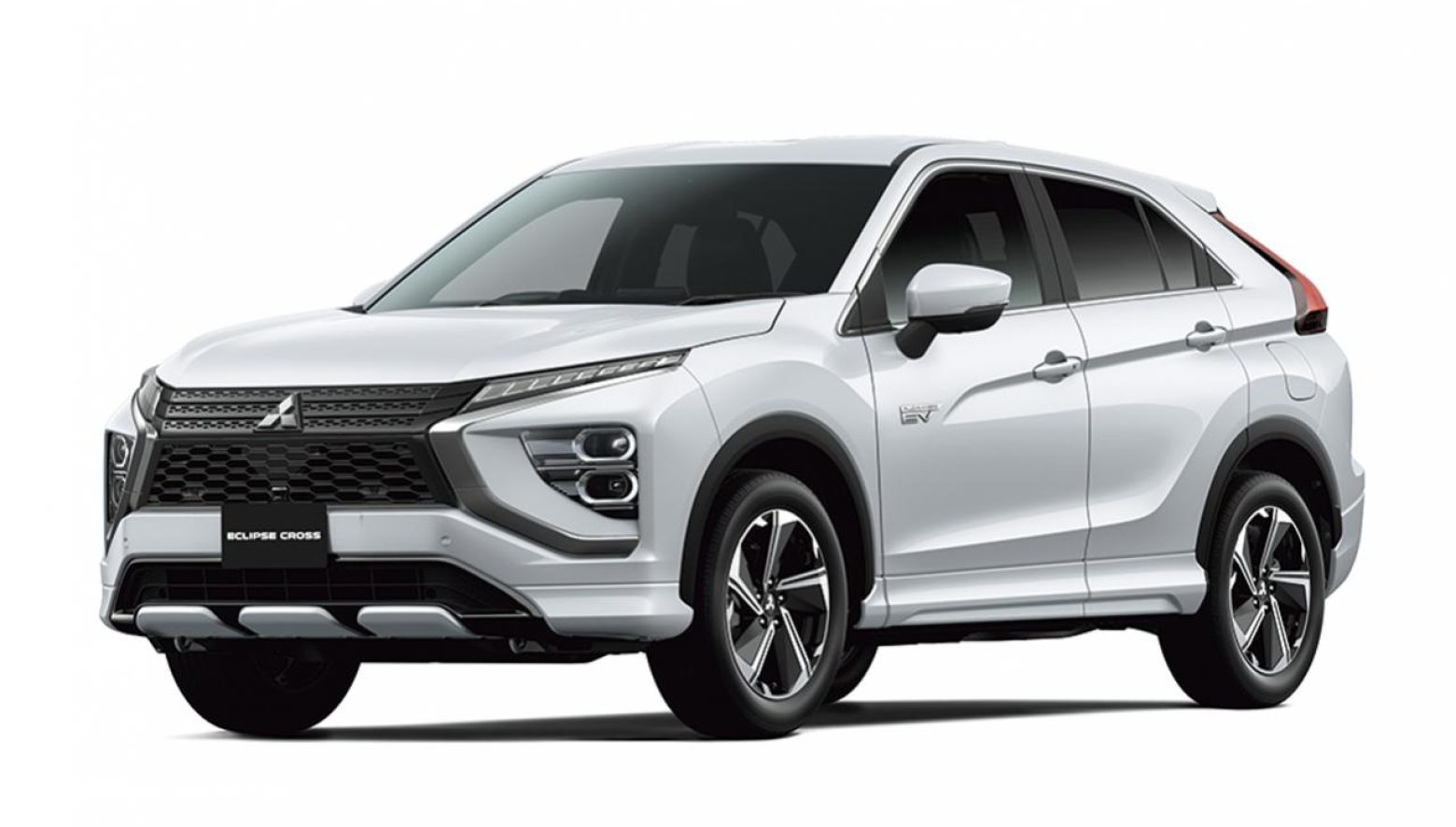 三菱の新型「エクリプス クロス」がついに発売！ PHEVモデルを新たに