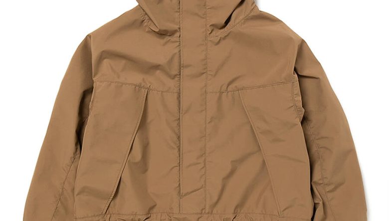 HIKER HOODED PULLOVER JACKET POLY TAFFETA WITH GORE-TEX INFINIUM™　¥80800
