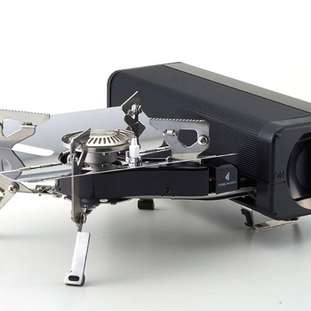 新品未使用　イワタニ　底面フラットツーバーナー　キャンプ　アウトドア　日本製 イワタニのアウトドアブランドがリニューアル！ デザインも磨