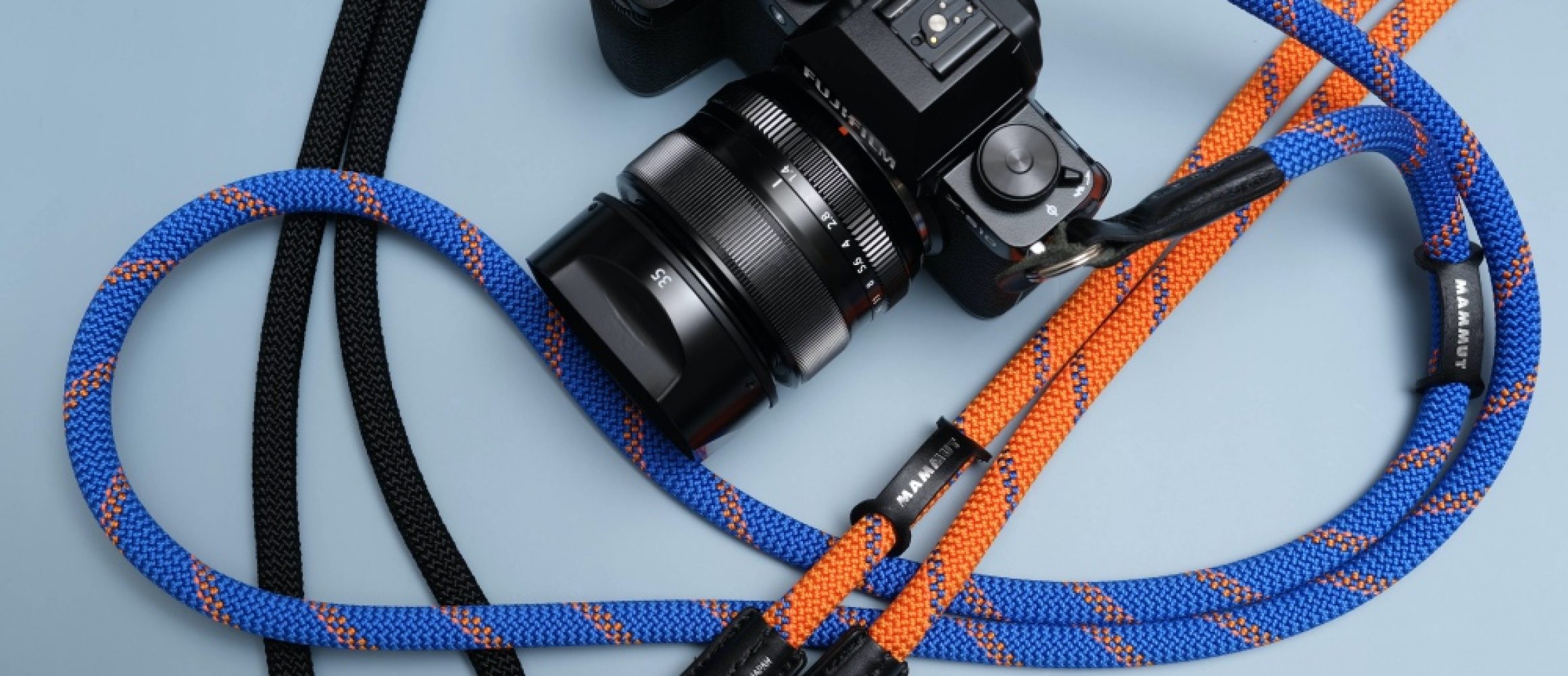スマホアクセサリー ストラップ マムート製のクライミングロープを採用した、限定ヨセミテカメラ 