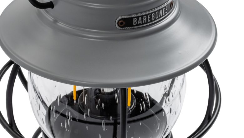 ベアボーンズの人気LEDランタンに待望の新カラーがラインナップ。