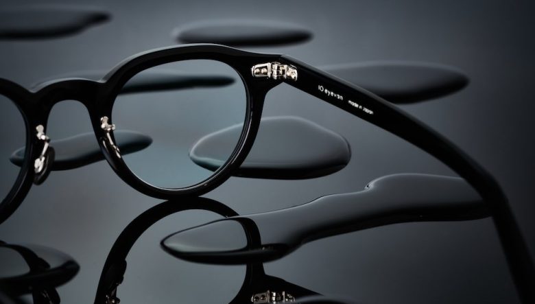墨黒で魅せるセルロイドフレーム。10 アイヴァンの重厚感あふれる限定メガネ登場。