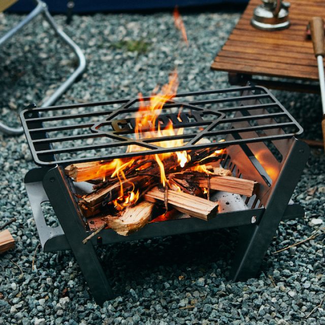 somabito(ソマビト) 焚き火サイドスタンド GO OUT別注