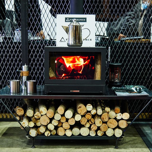 薪ストーブから変形バイクまで。「TOKYO OUTDOOR SHOW」で見つけた注目