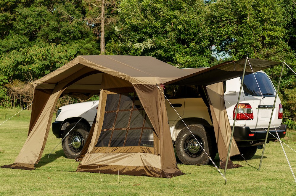 ロッジ型テント×カーサイドタープ。ogawaの魅力を凝縮した新作テントに 