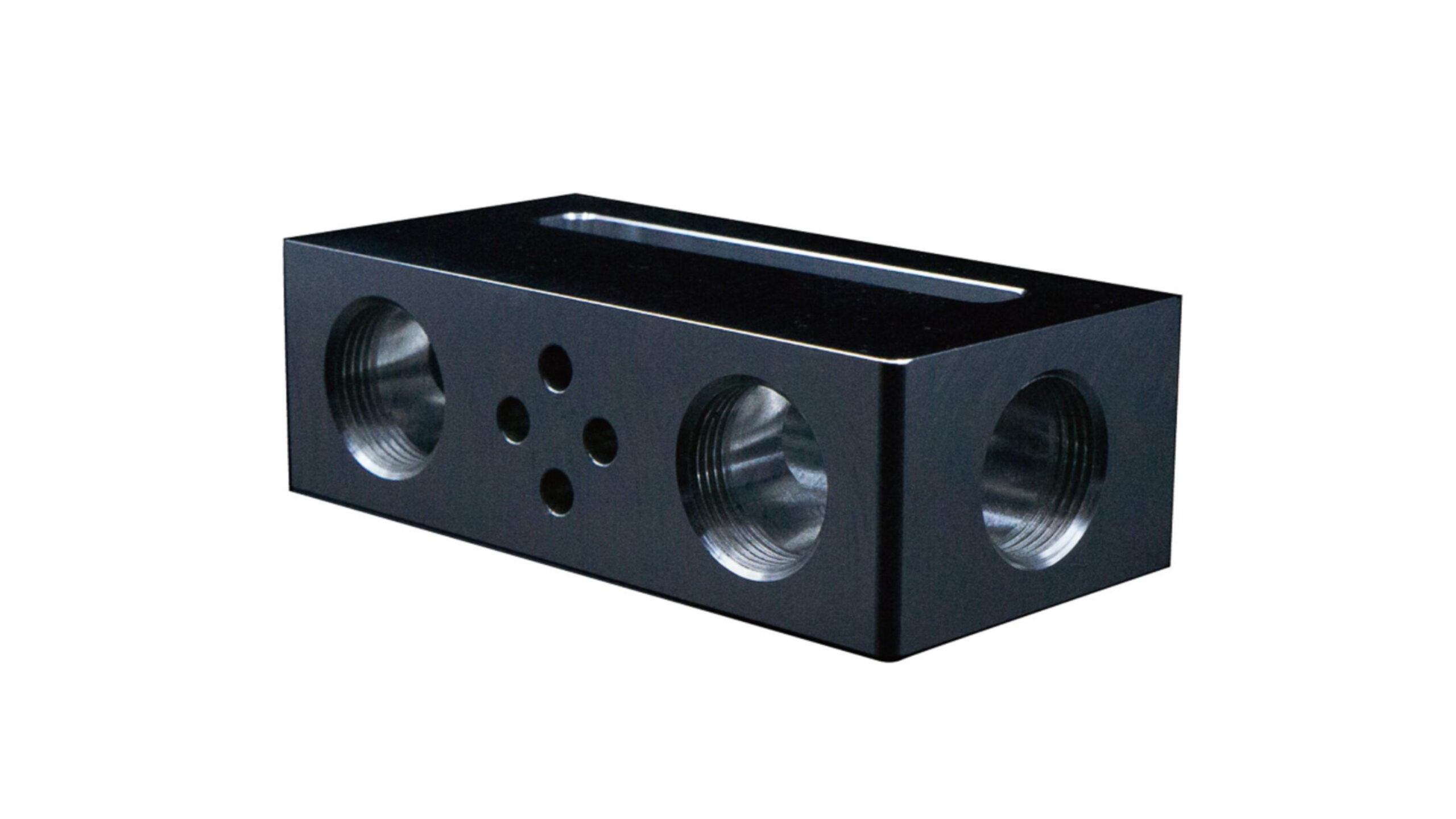 アウトドア珈琲のゼブランが放つ、ジュラルミン削り出しのスマホ