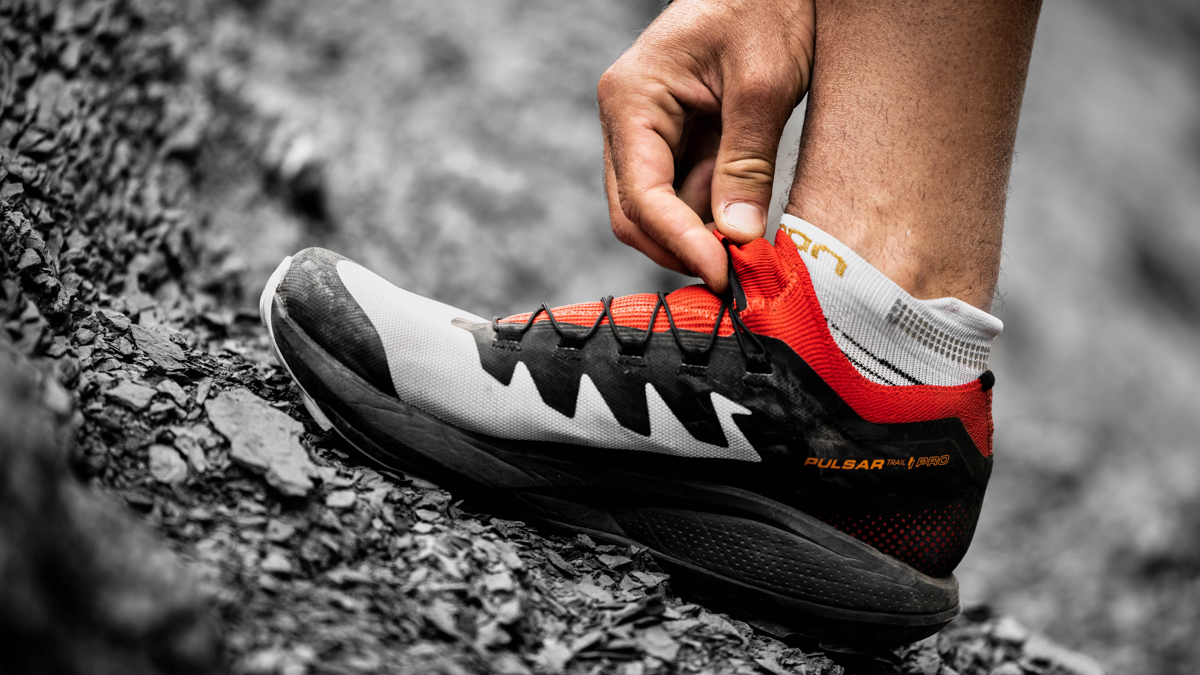 EXO MOTION HZ LS TEE M サロモン トレラン 登山 インナー salomon_2022_0627.jpg