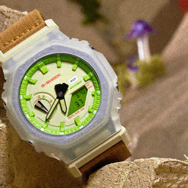 腕時計(アナログ)カシオ　G-SHOCK×HUF  20周年モデル　GA2100