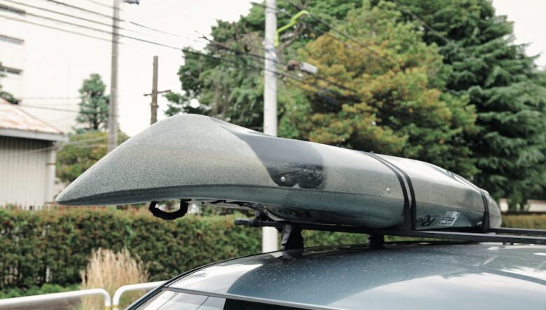 湖の釣りで活躍しているライオットのカヤック、クエスト10。