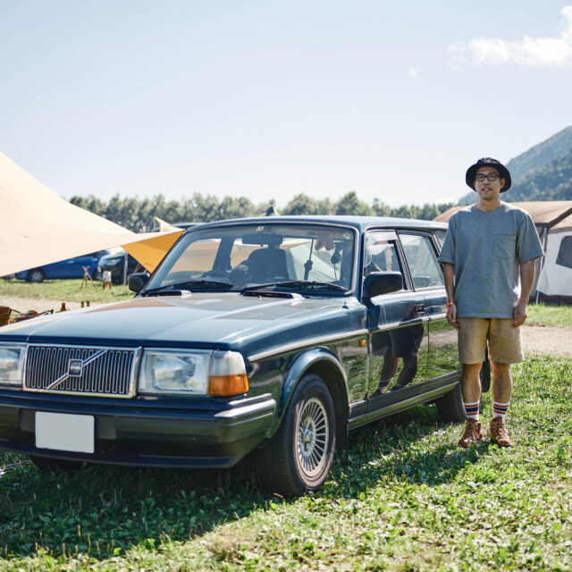 【'93 VOLVO 240 TACK】2人でも余裕で車中泊できる、ミントコンディションの240。