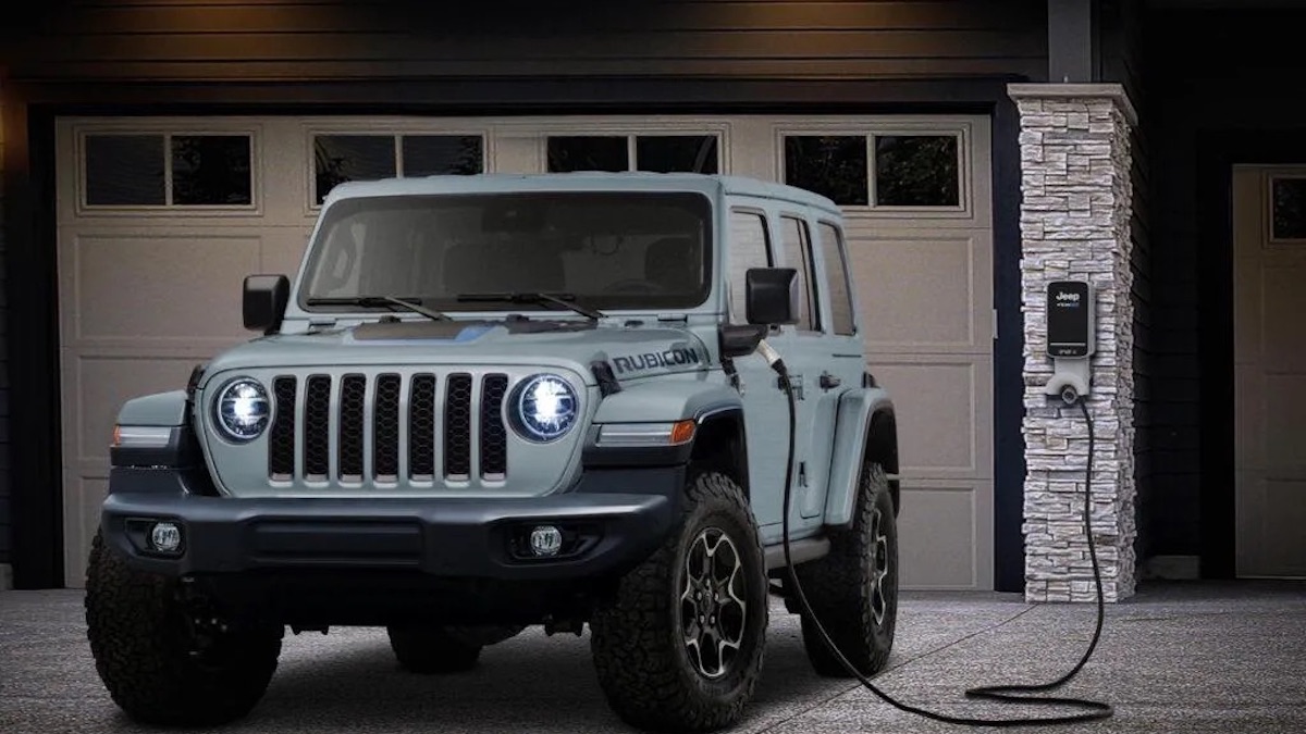 ラングラーアンリミテッドルビコン4xe純正ヘッドライト左右、バラ売り可 ジープ・ラングラー初のPHEVモデル「ラングラー・アンリミテッド