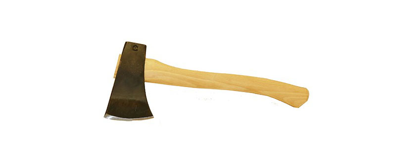 長年アメリカから門外不出だった老舗工具ブランドの斧が、ついに日本に