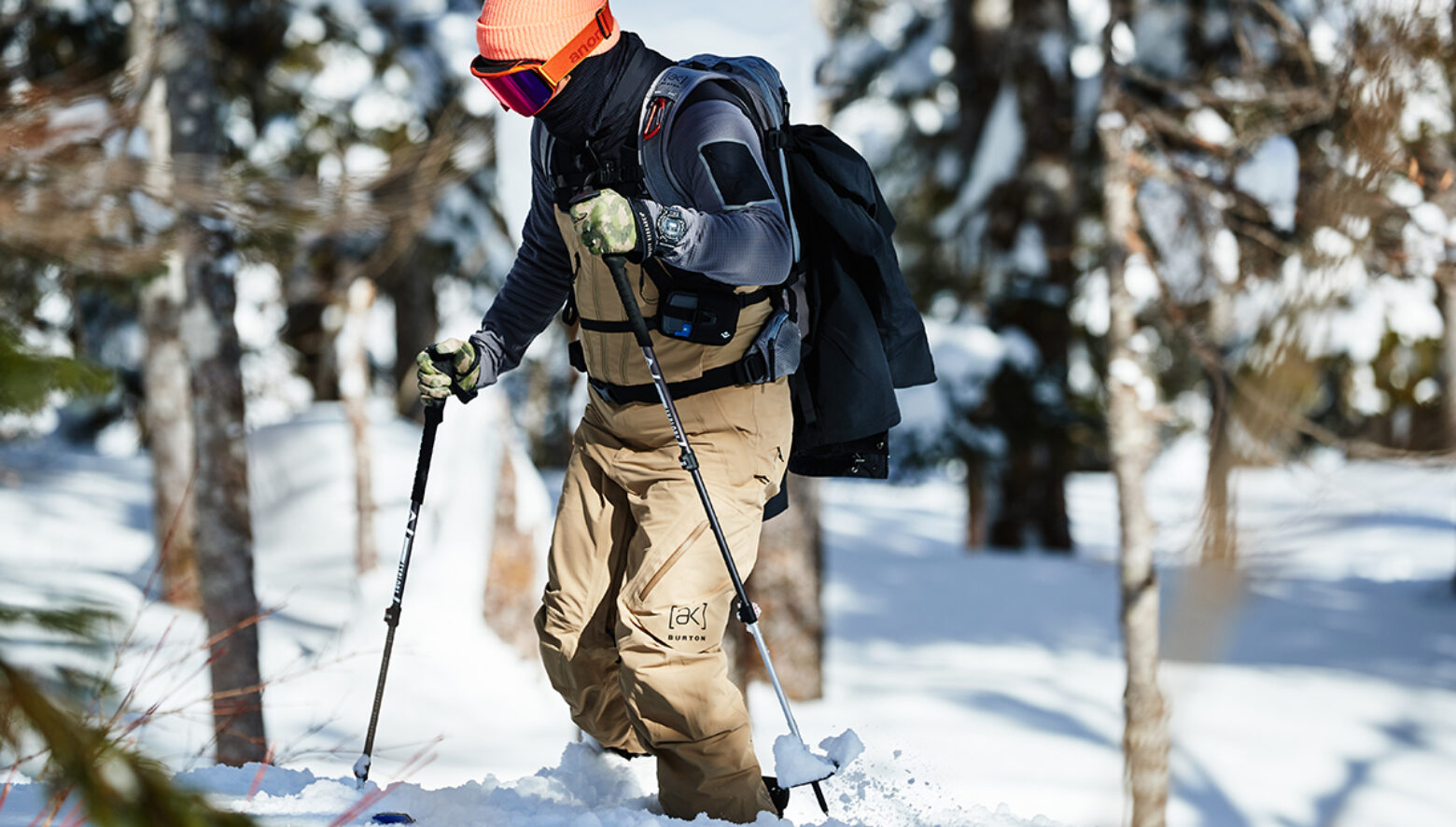 スノーボード履いて、山登り⁉︎ 「スプリットボード」を初体験してみた with Burton