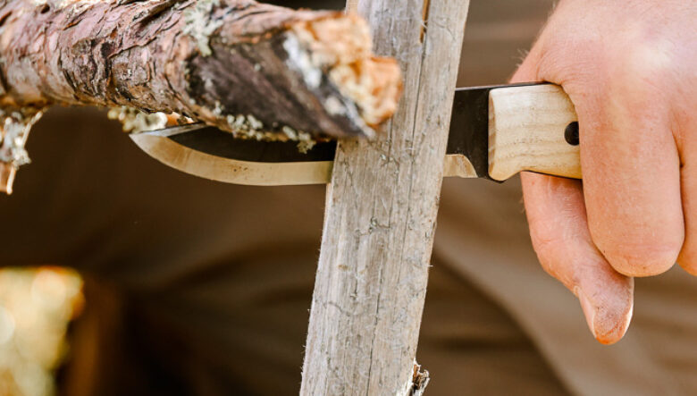 モーラナイフにプレミアムラインが誕生。フルタングかつ木製ハンドル、極上の4本。
