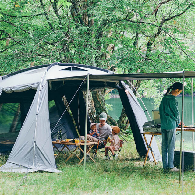 トウキョウクラフト初の2ルームテントは、こだわりのディテールを