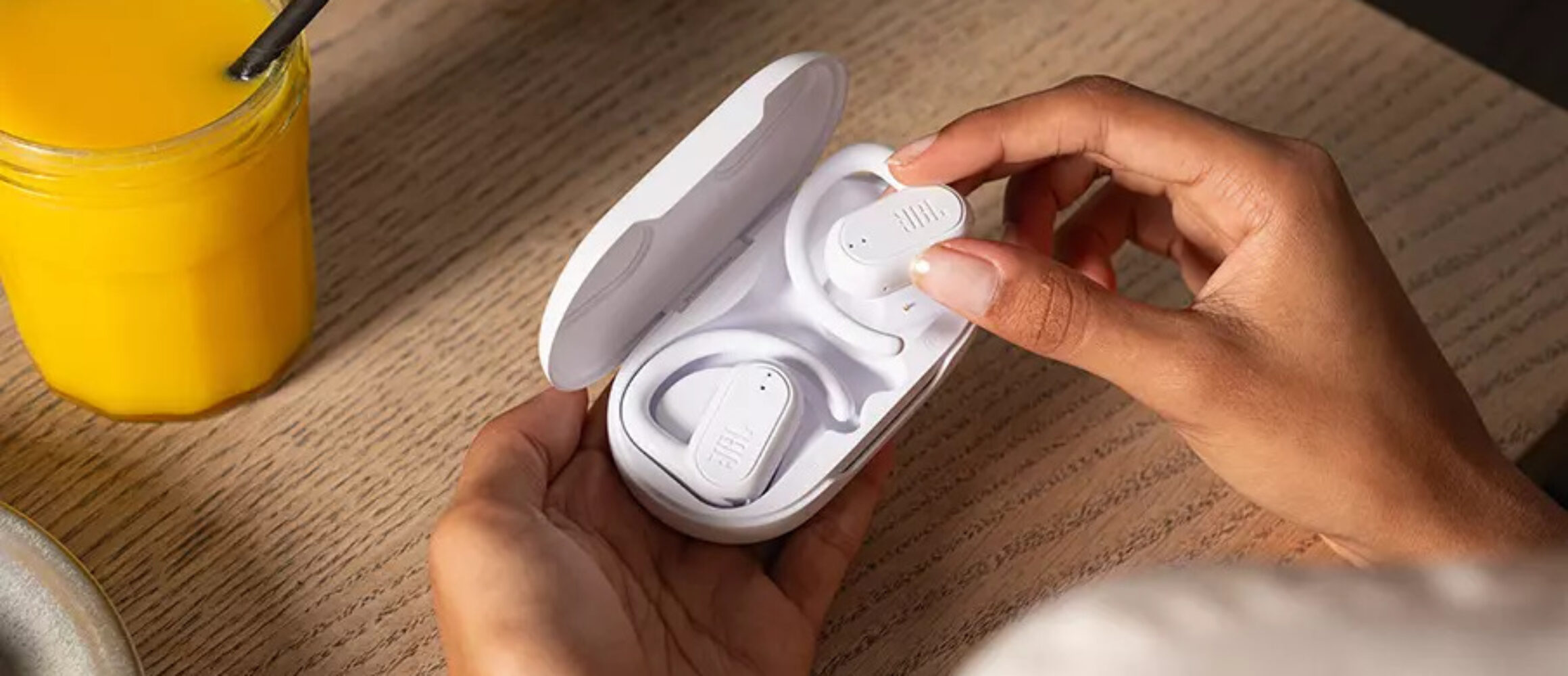 高音質な音楽を楽しみつつ、会話も自然にできる。“ながら聞き”を高次元