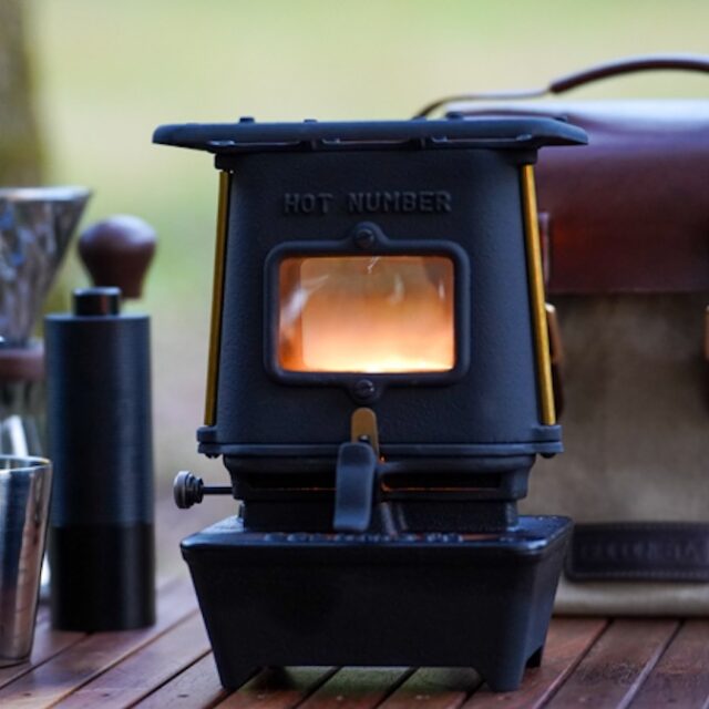 マニアの間で密かに人気を集めるヴィンテージギア“アイロンストーブ”が