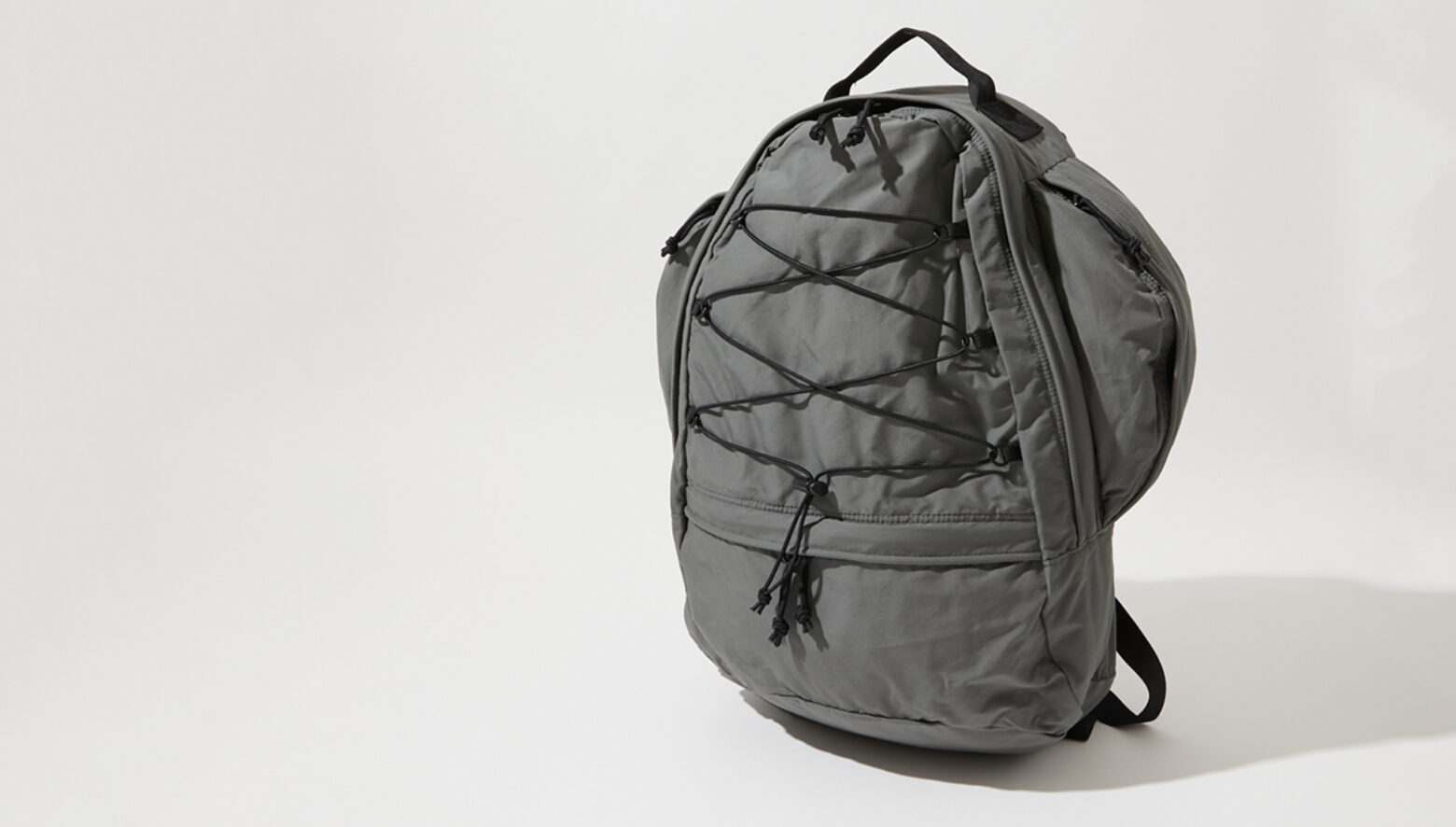 マウントレイニアデザイン × ハイスタのバックパックは、容量を替え