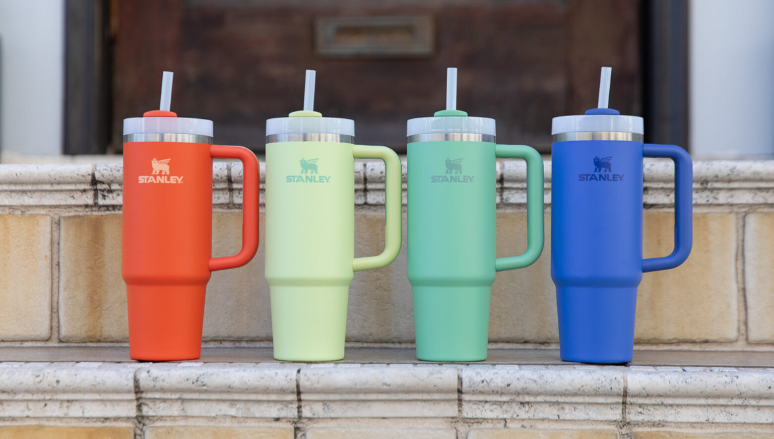 スタンレー Stanley 1.18 L neon 最終値下げ！ スタンレー Stanley 1.18 L neon 最終値下げ！ - メルカリ