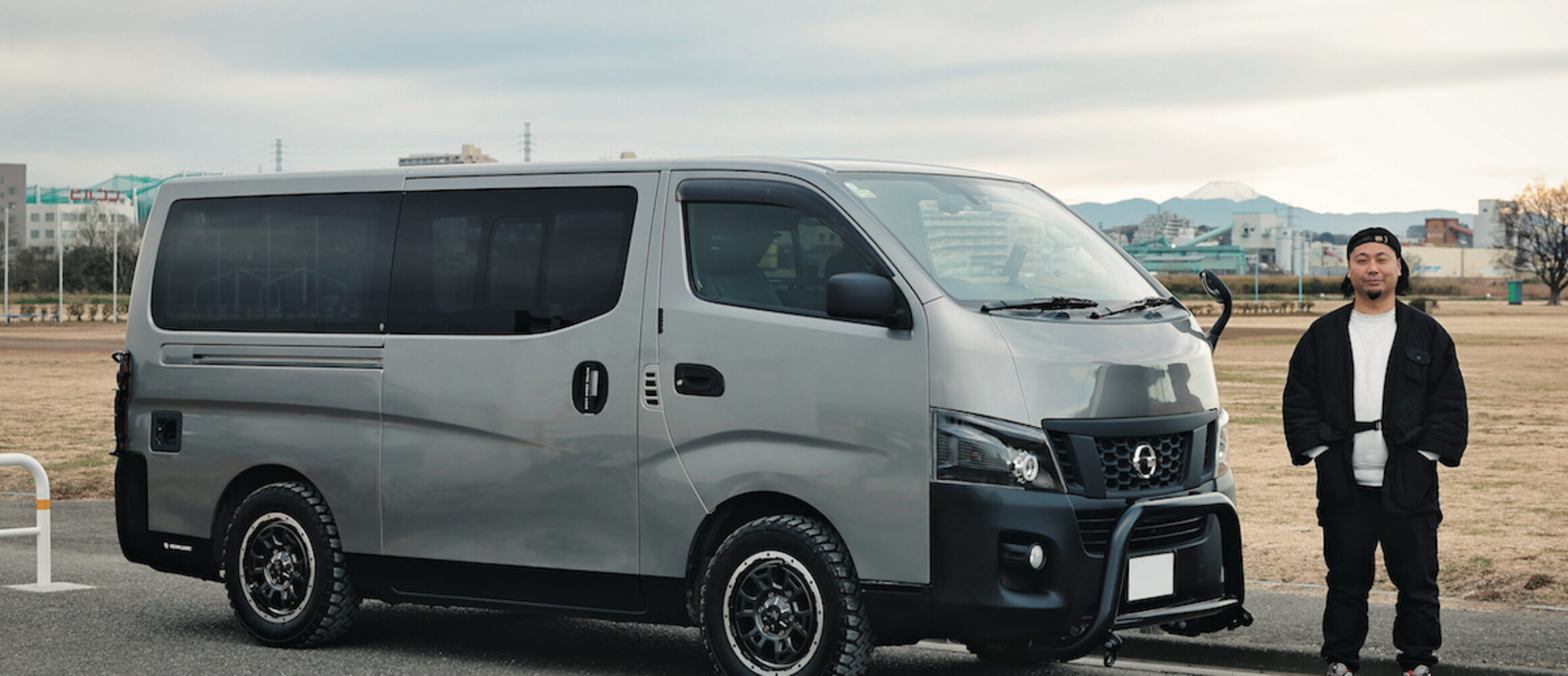 タクティカルなキャラバンを目指し、絶賛カスタム中。（'17 NISSAN