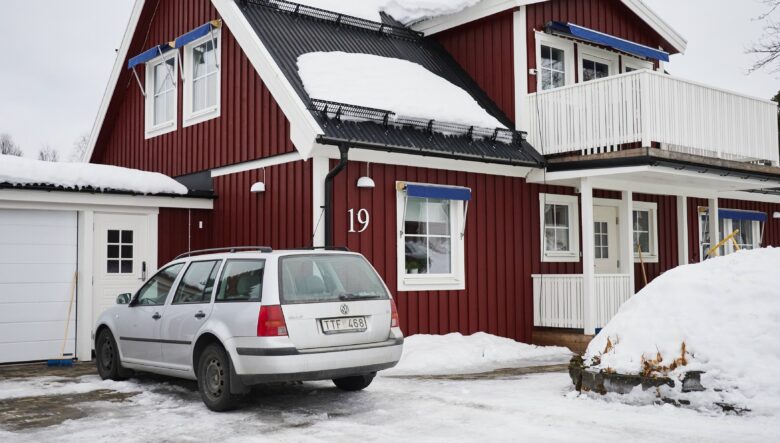 “北欧”のスウェーデンで見かけた、アウトドアスタイルなクルマSNAP【The Big Winter Drive 番外編】