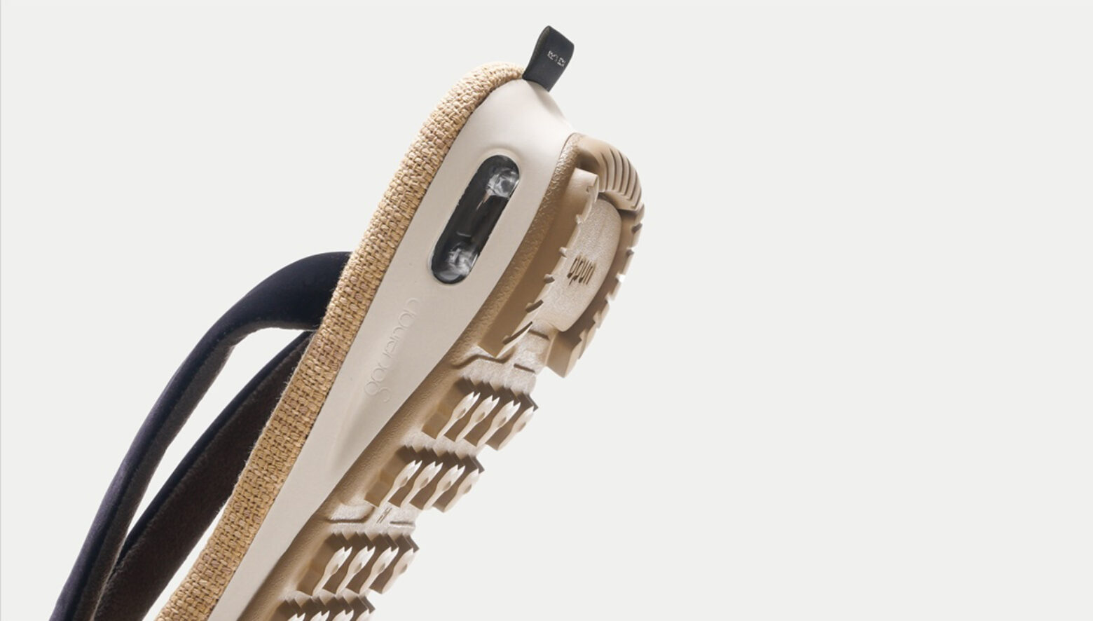 ごゑもんの「unda-雲駄-」がフルリニューアル。長時間の着用がさらに