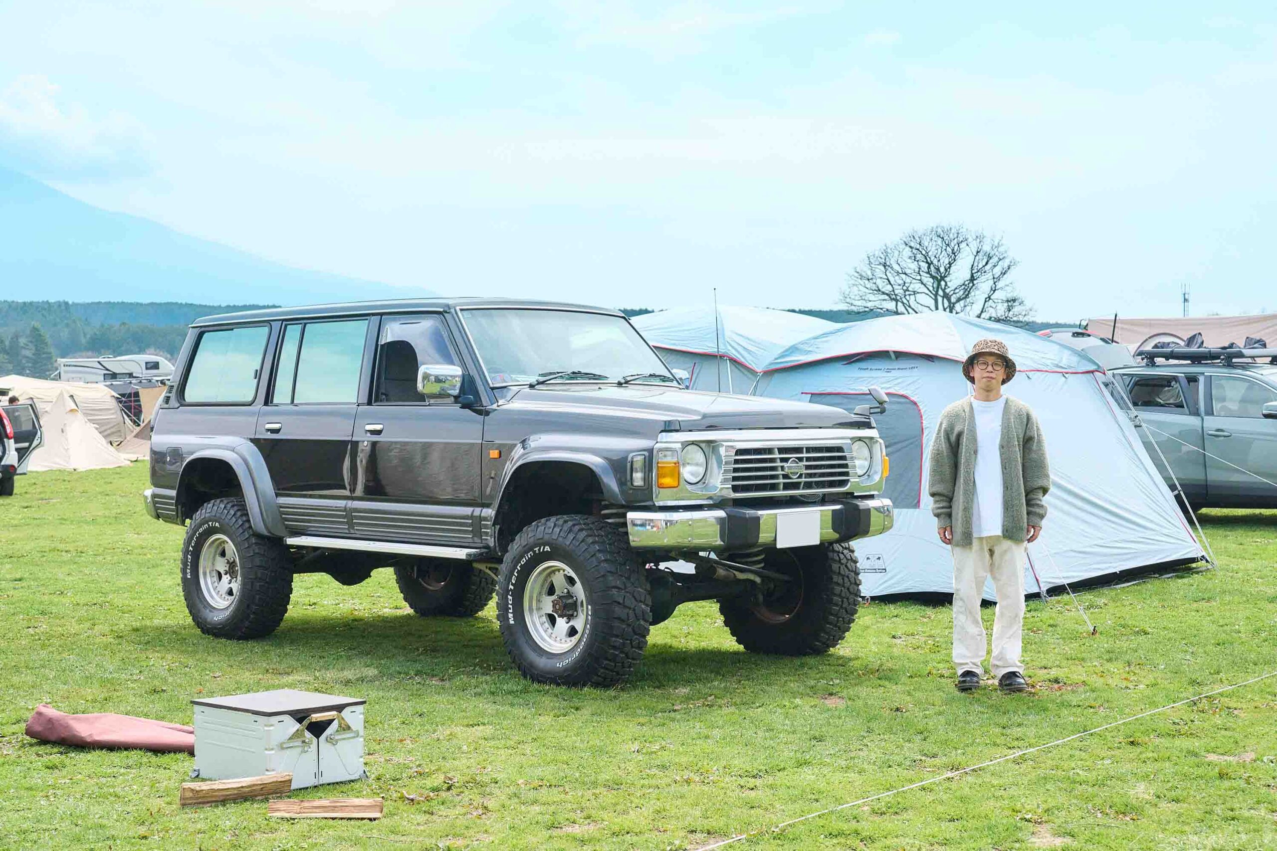 97 NISSAN SAFARI】本気仕様なクロカン車を大人キャンプスタイルに