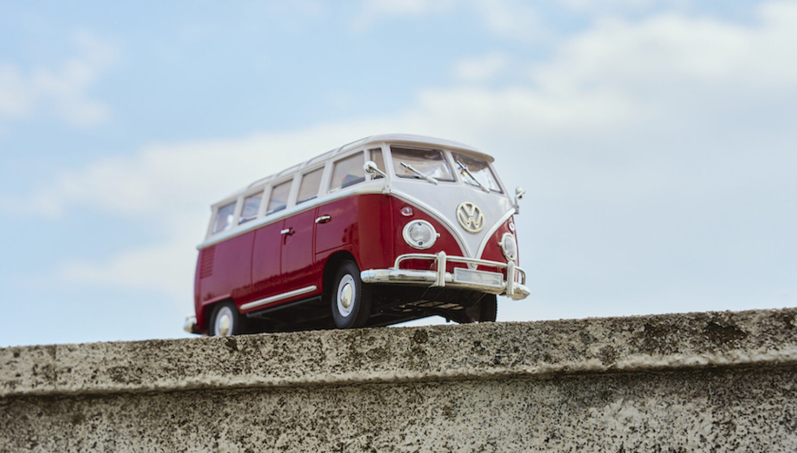 愛でて使えて走らせるとパワフル。WPLジャパンの最新作はワーゲンバス