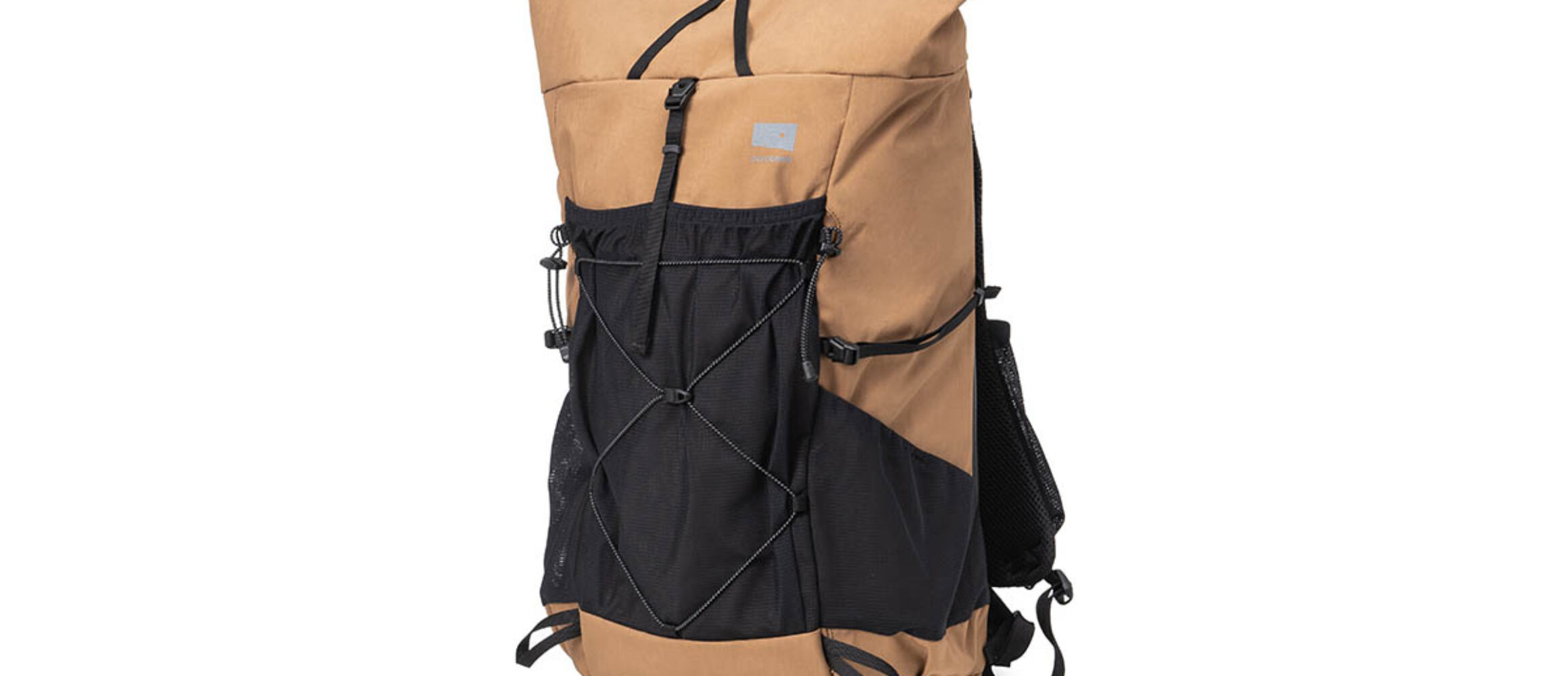 ゼログラムのロールトップ型バックパックに、使い勝手◎な30Lサイズが