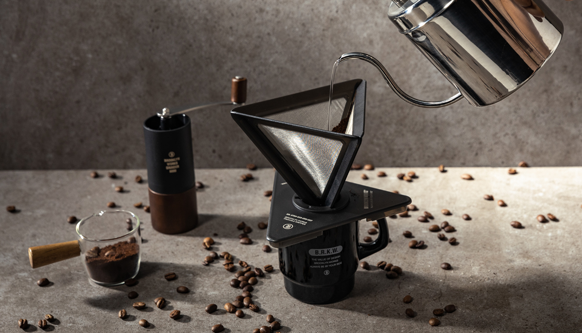 正四面体”のドリッパー⁉︎ 韓国発、アウトドア特化でデザインも◎な