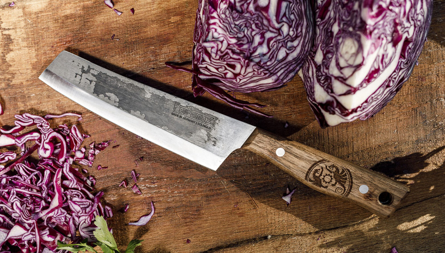 ペトロマックスから新作ナイフシリーズ。ドイツ＆北欧のクラフトマン