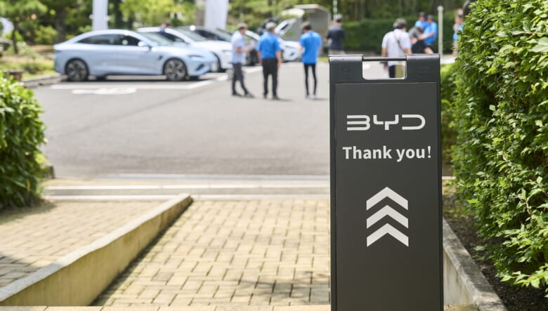 「BYD」本気のe-スポーツセダン、SEALでひと味違う走りを体感。