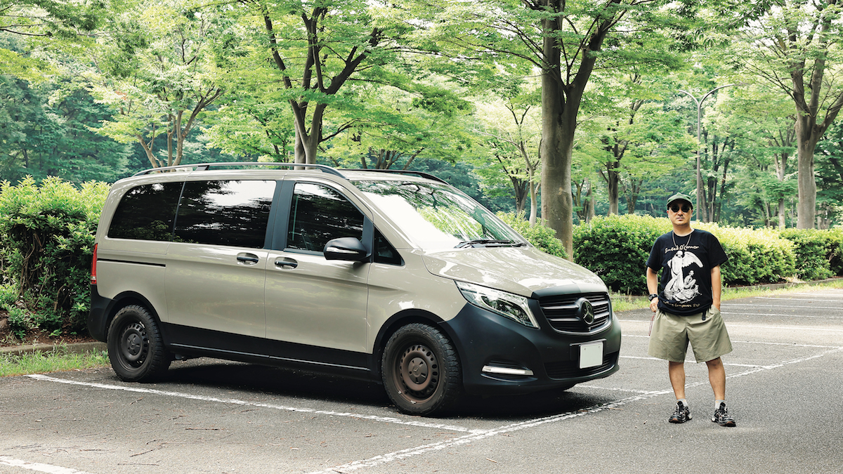 メルセデスベンツ　カシウエア チープアップカスタムを施し、ほどよくワイルドなVクラスに。（'16