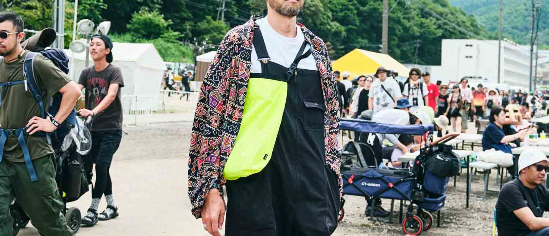 オーバーオールを収納力狙いで。-FUJI ROCK FESTIVAL'24- | GO OUT WEB